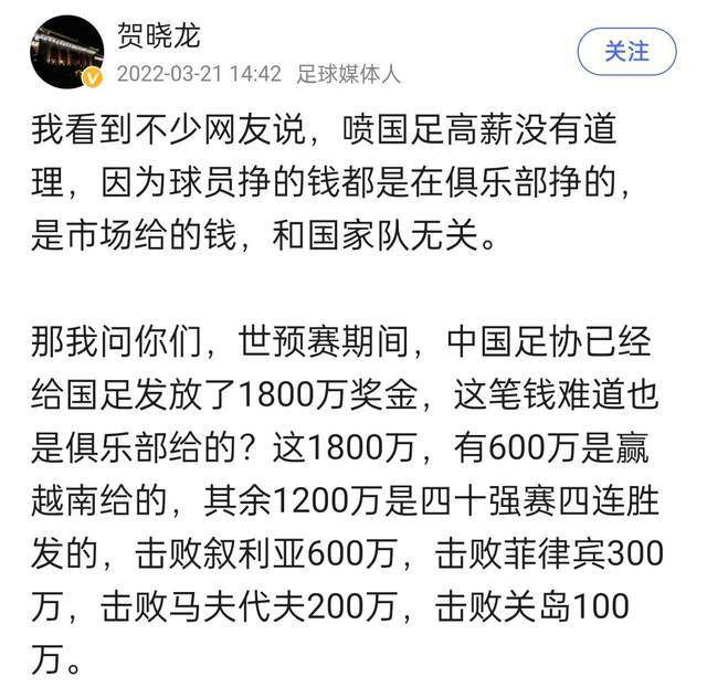 张子枫面若寒霜张子枫荣梓杉;一秒入戏彰显不俗演技 梦游的张子枫着实不好惹张子枫饰演高皓军女儿小军，意外失明后一直对父亲耿耿于怀，当亲情危机遇上航空劫难，这对父女如何化险为夷，将是影片最大看点